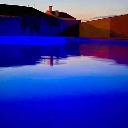 1955 Quarto em Acomodações Particulares *